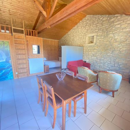 Gite Les Sablieres Saint-Lattier Kültér fotó